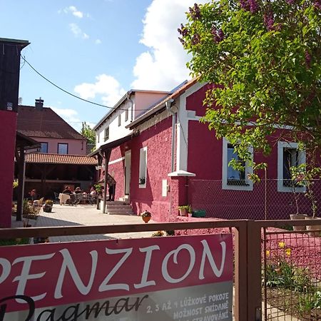 Penzion Dagmar Kokasice Buitenkant foto