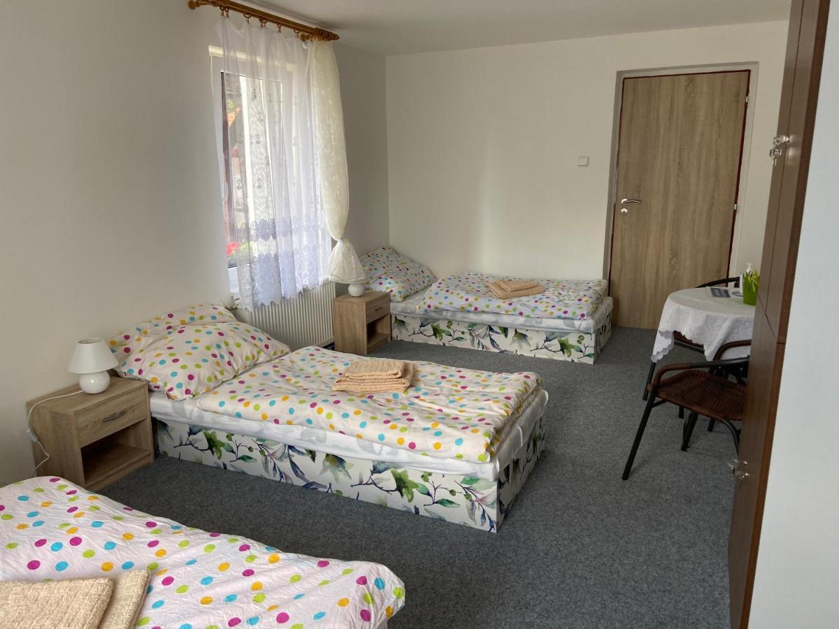 Penzion Dagmar Kokasice Buitenkant foto