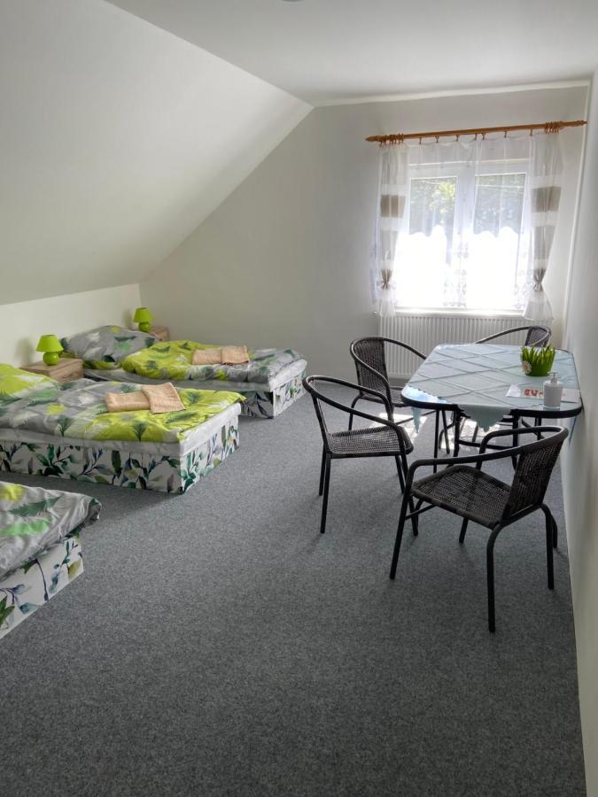 Penzion Dagmar Kokasice Buitenkant foto